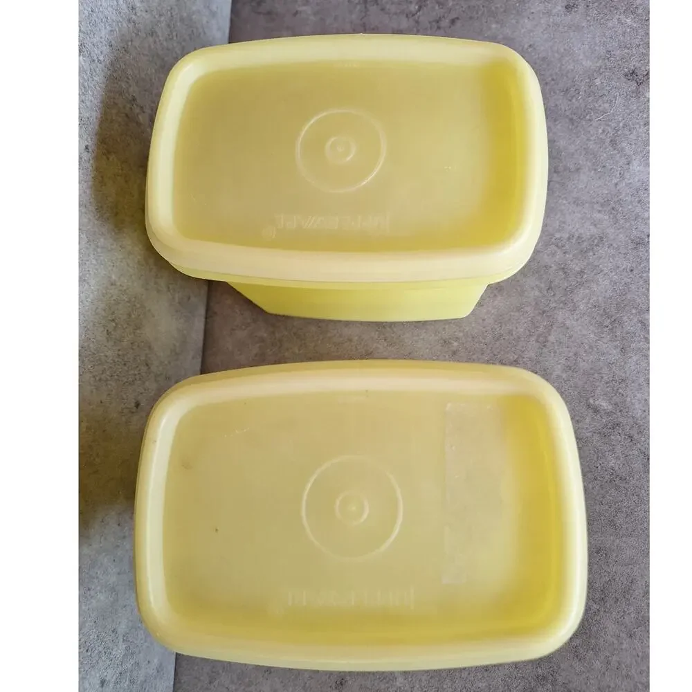 Tupperware vintage 70s Shelf saver small container set of 2 w lids butter yellow
